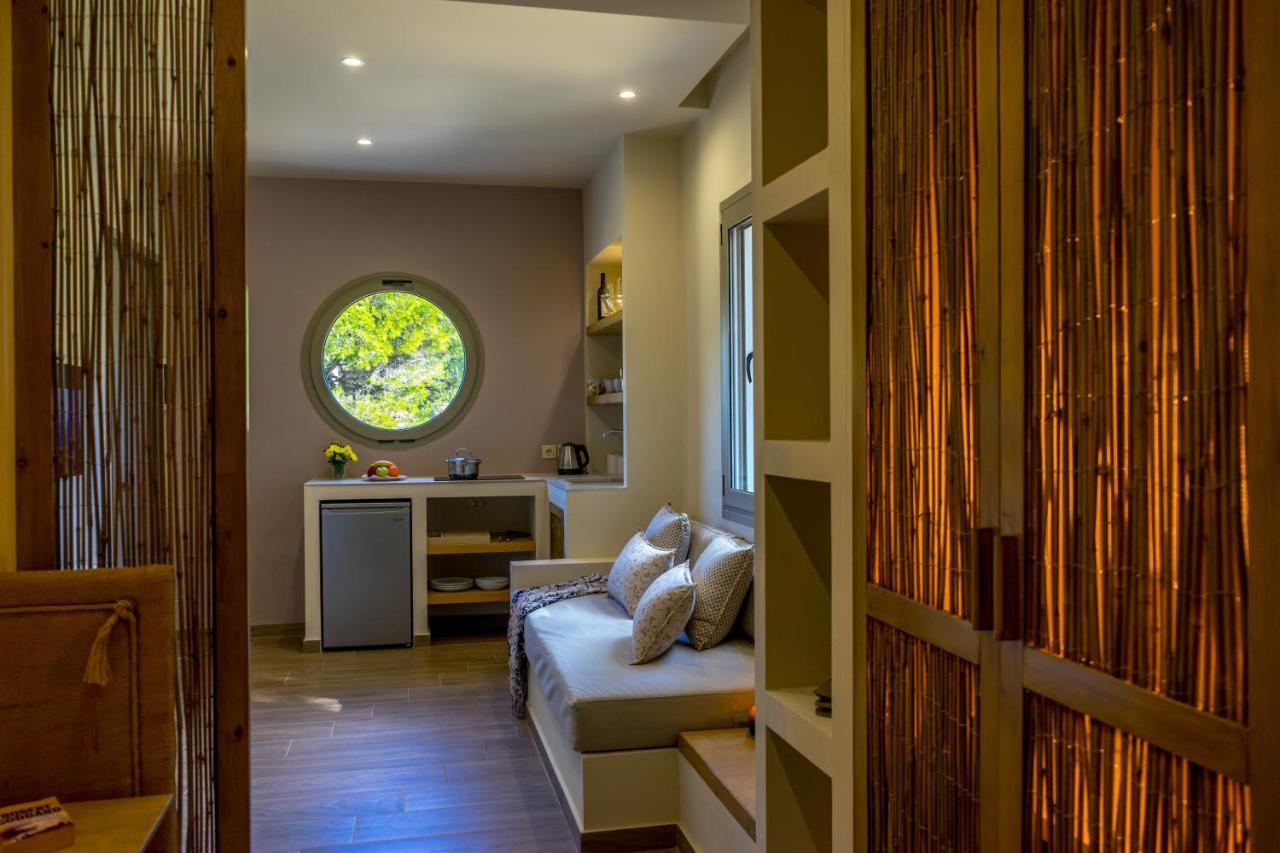 Forest Resort Suites Skiathos Troulos Dış mekan fotoğraf