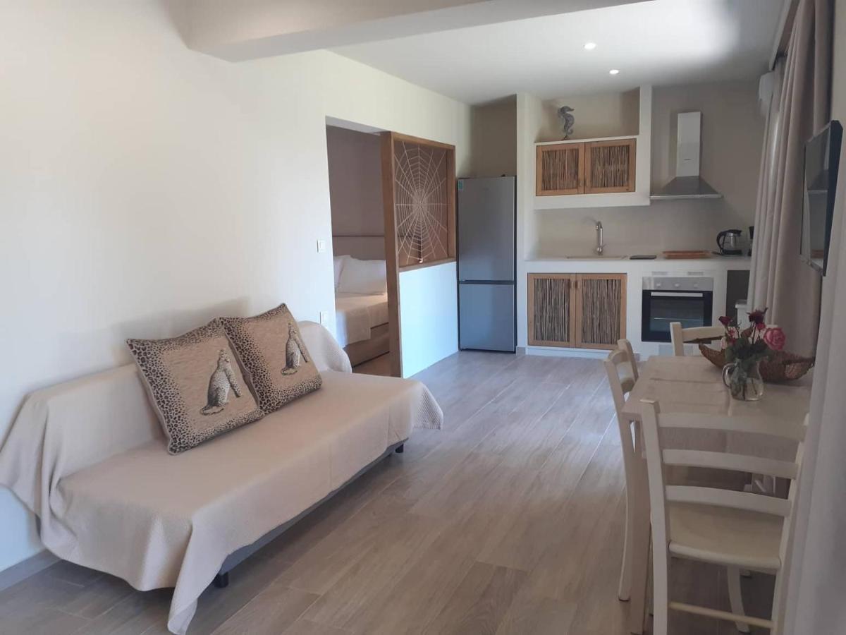 Forest Resort Suites Skiathos Troulos Dış mekan fotoğraf