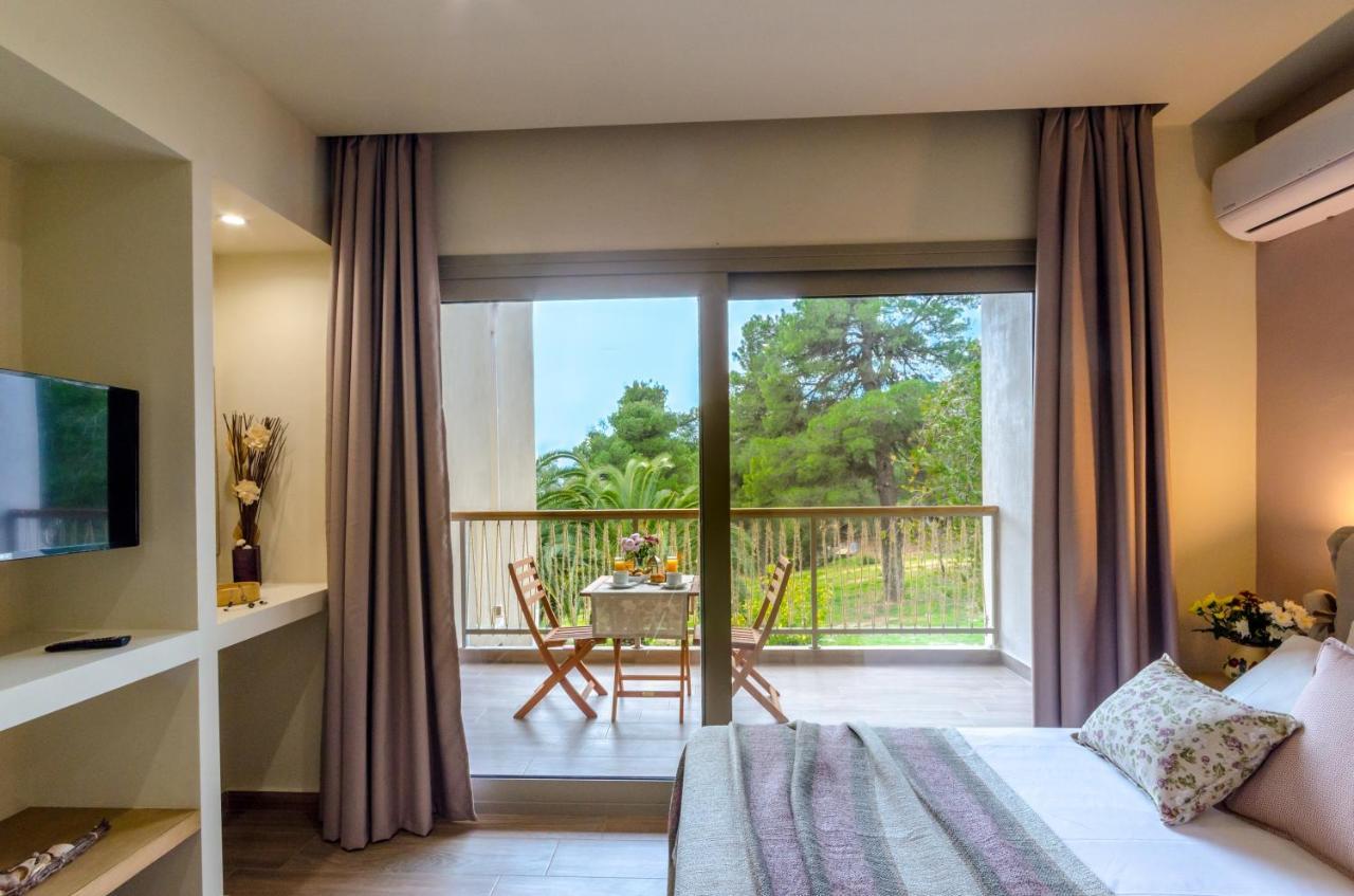 Forest Resort Suites Skiathos Troulos Dış mekan fotoğraf